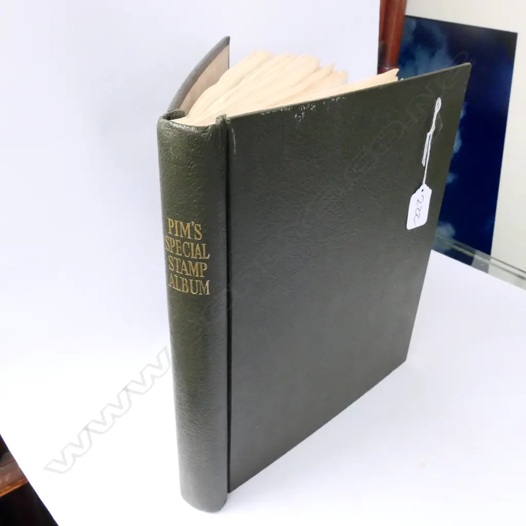 NZ STAMP COLLECTION IN ALBUM Ist SIDEFACES ETC Image 1++