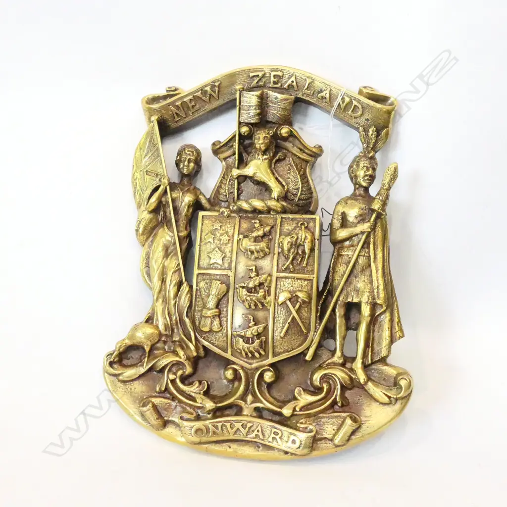 BRONZE BRASS NZ COAT OF ARMS H.225mm Image 1++