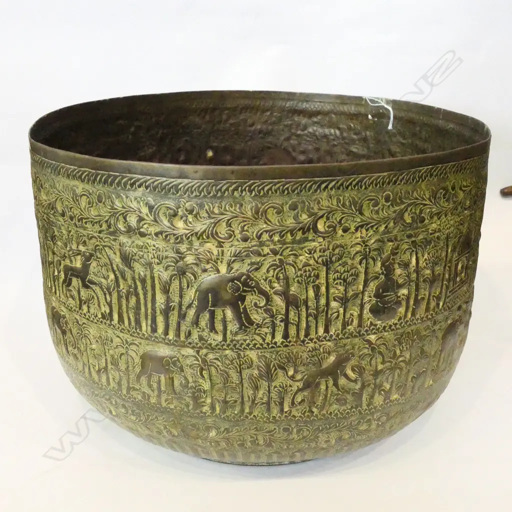 EASTERN BRASS JARDINIERE H 230 MM  Image 1++