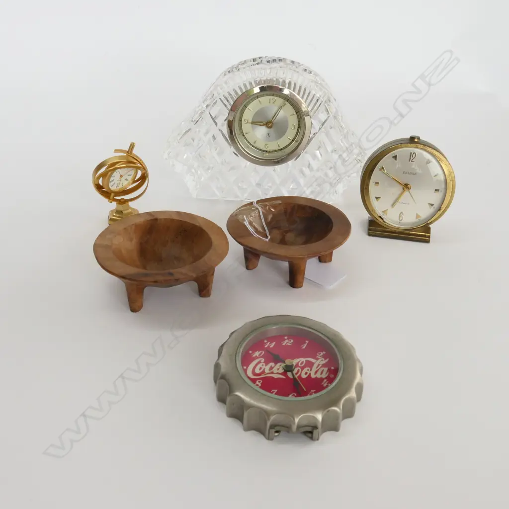 4 CLOCKS ONE CRYSTAL PLUS 2 MINI KAVA BOWLS Image 1++