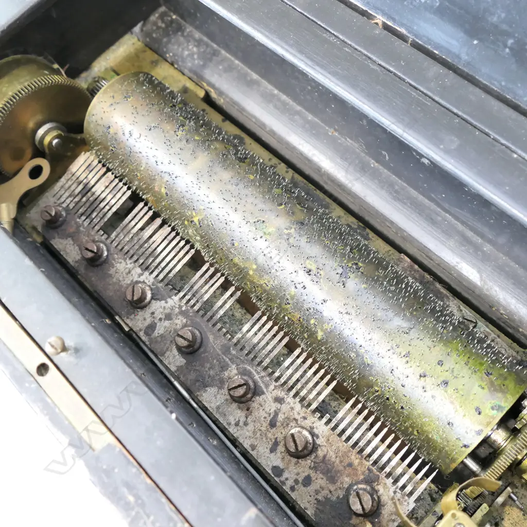 19THC INLAID MUSIC BOX A/F Image 1++