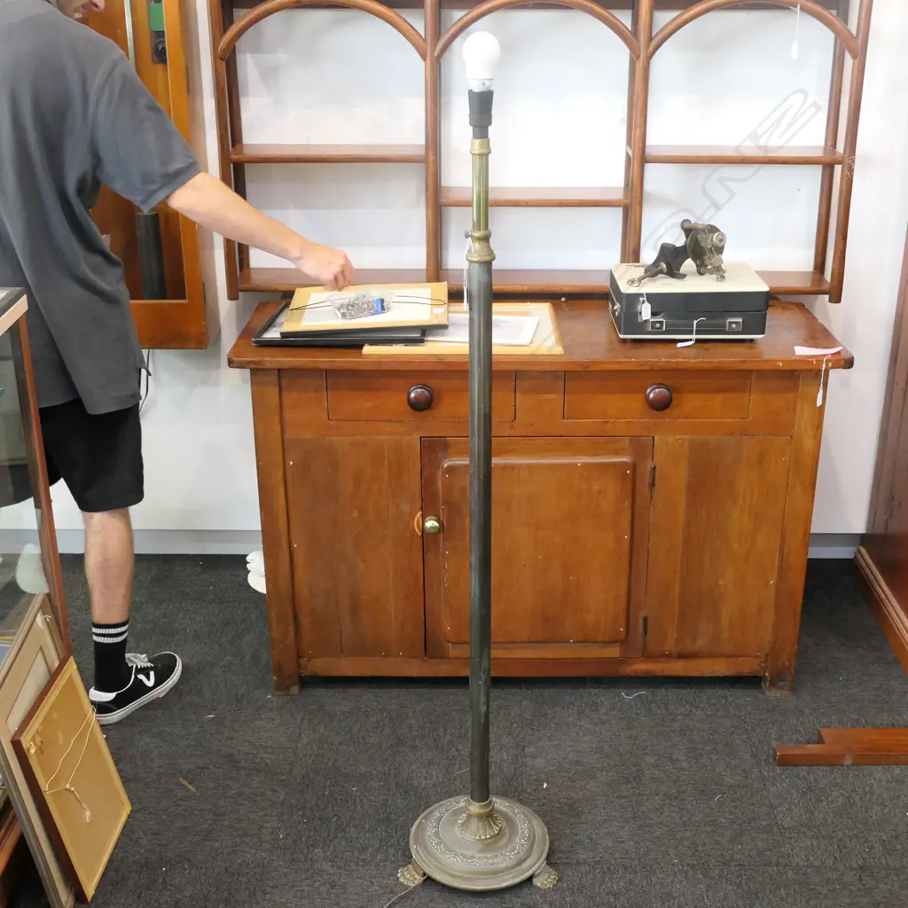 BRONZE STANDARD LAMP NO SHADE 1440MM H Image 1++