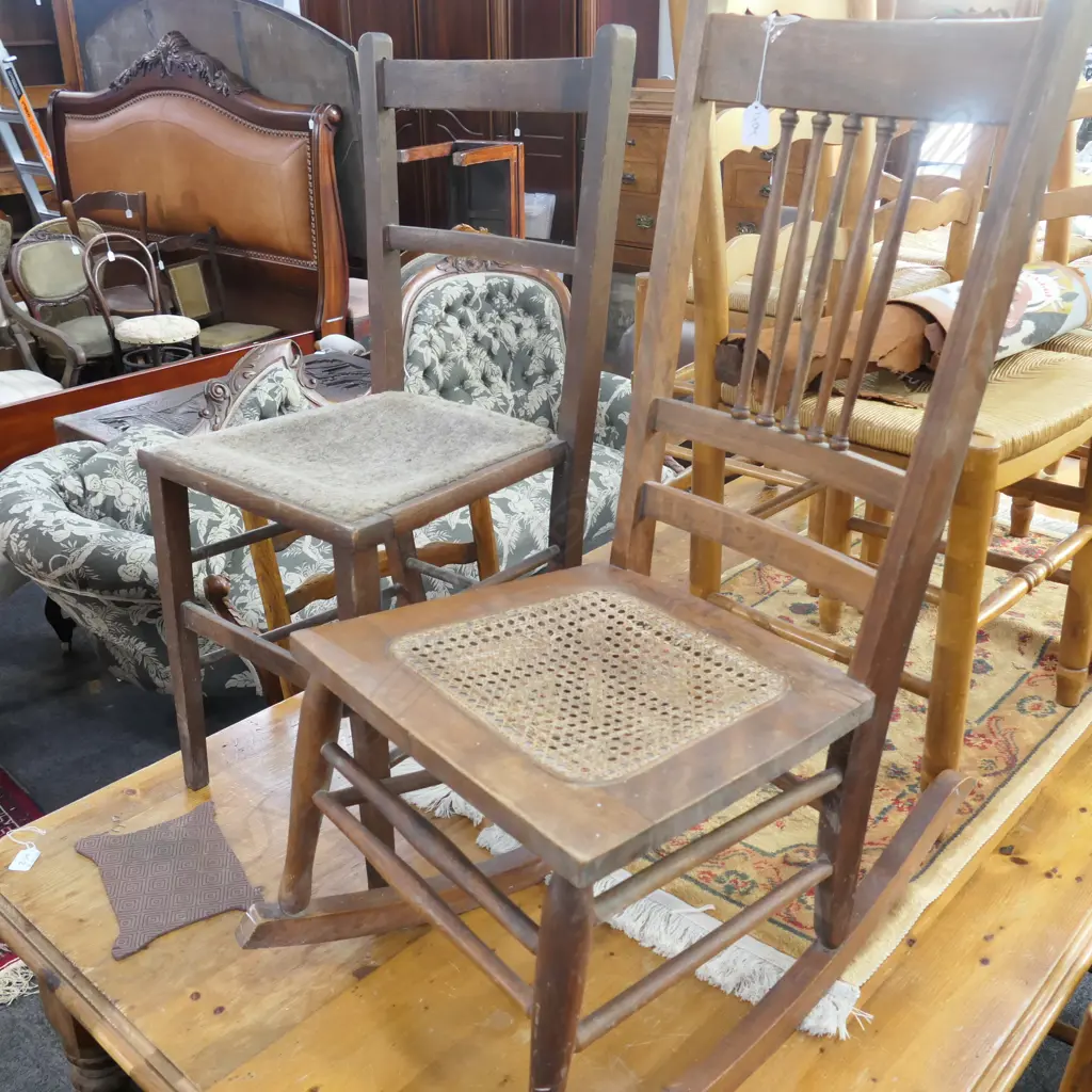 COLONIAL ROCKING CHAIR + SIDE CHAIR Image 1++