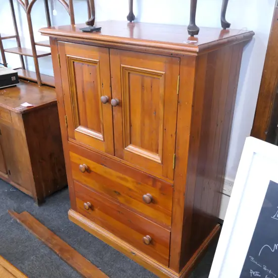PINE RUSTIC CUPBOARD