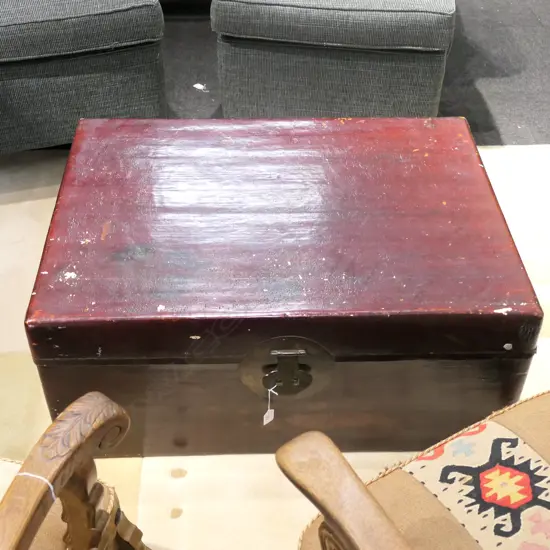 CHINESE TRUNK 890MM L SOME AF TO FINISH