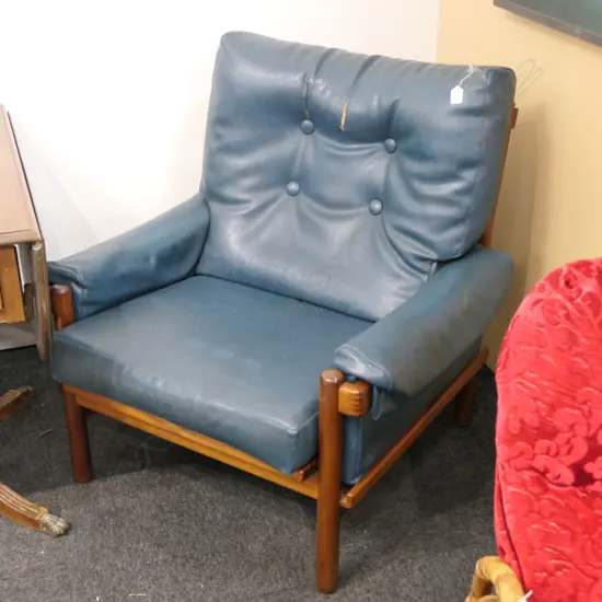 BLUE VINYL MID-CENTURY LOUNGE ARMCHAIR