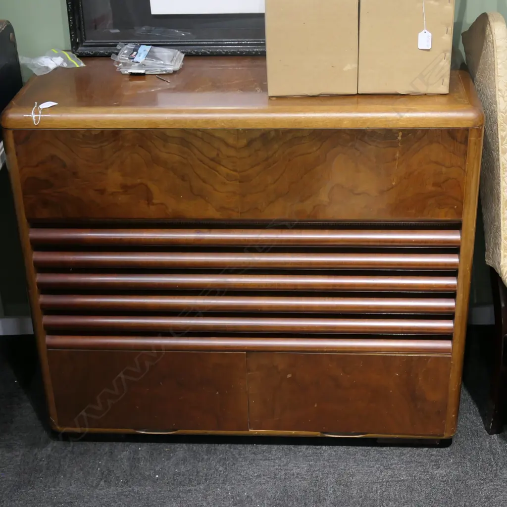 VINYL PLAYER UNIT 950MM W  Image 1++