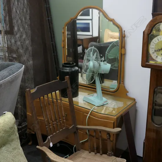 GLASS TOPPED DRESSING TABLE 1150MM W