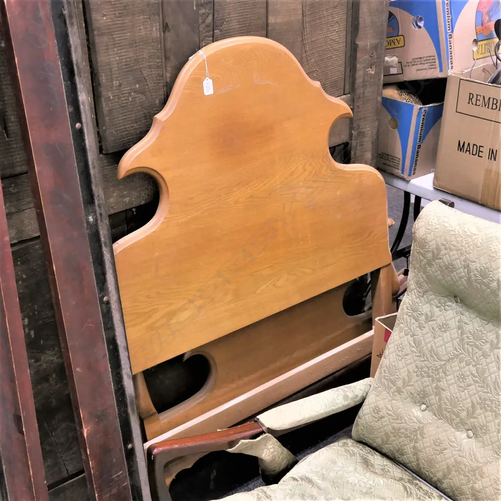 PALE WOODEN HEADBOARD SET SINGLE BED Image 1++