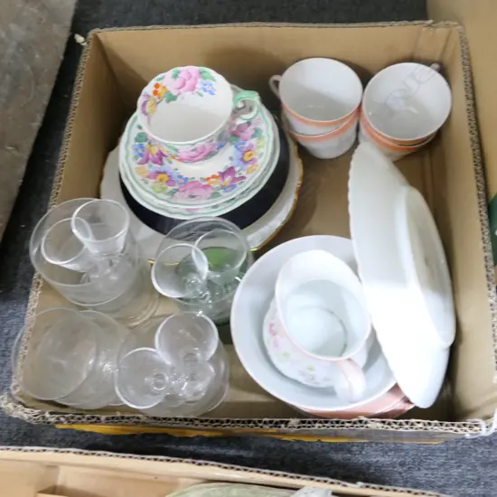 BOX LOT 18 PCE 'VICTORIA' AUSTRIA TEA SET, CHINA, GLASS ETC