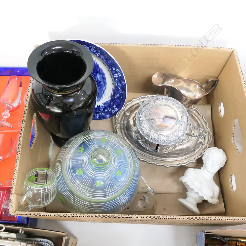 LOT W/WOOD/PUNCH BOWL/EP WARE/BUST ETC Image 1++