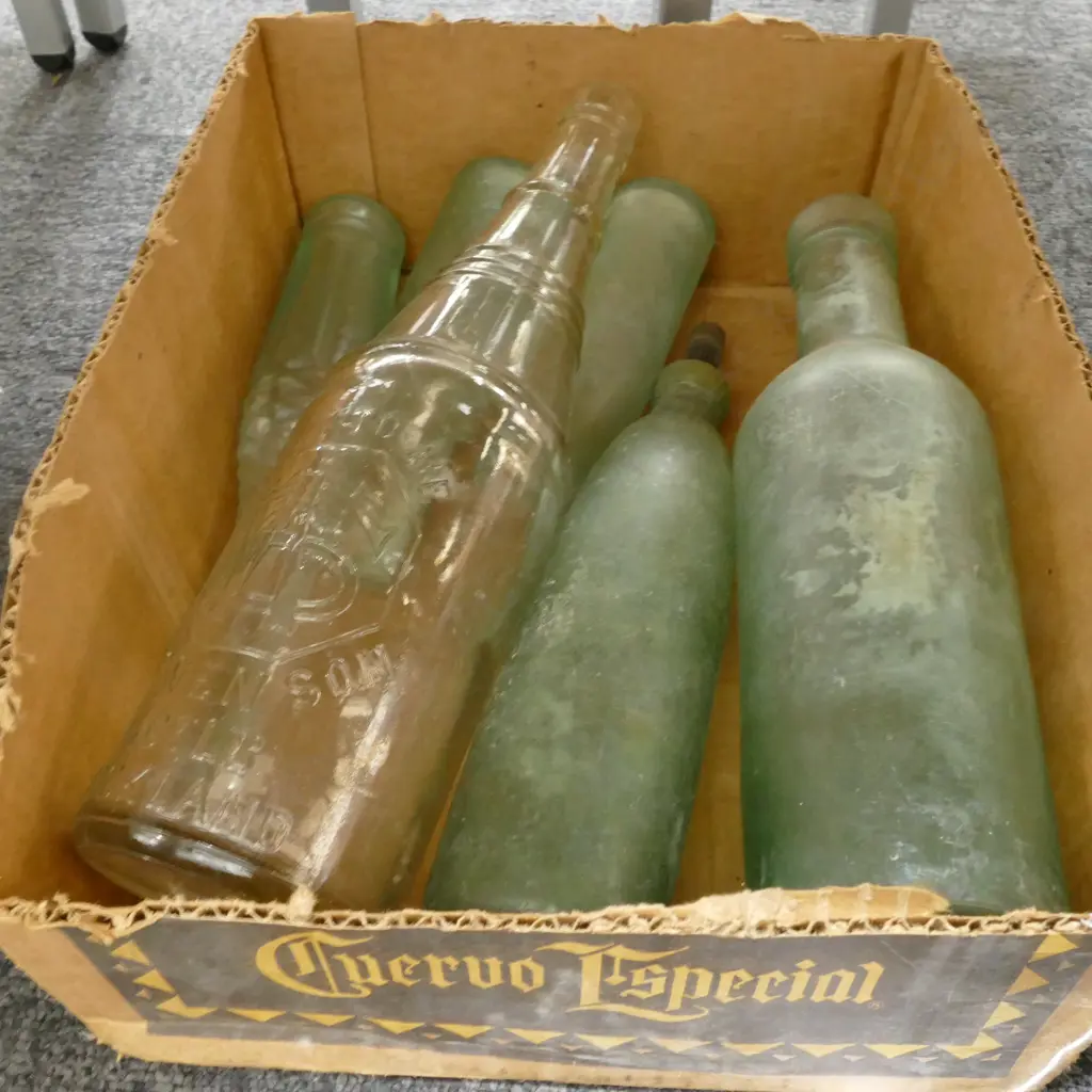 BOX LOT MISTY GLASS BOTTLES PLUS ONE CLEAR: WHITTOME STEVENSON AUCKLAND Image 1++
