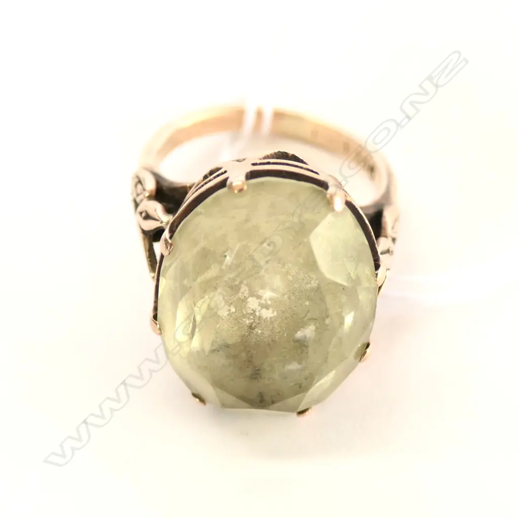 RETRO 9CT GOLD & SMOKY QUARTZ RING Image 1++
