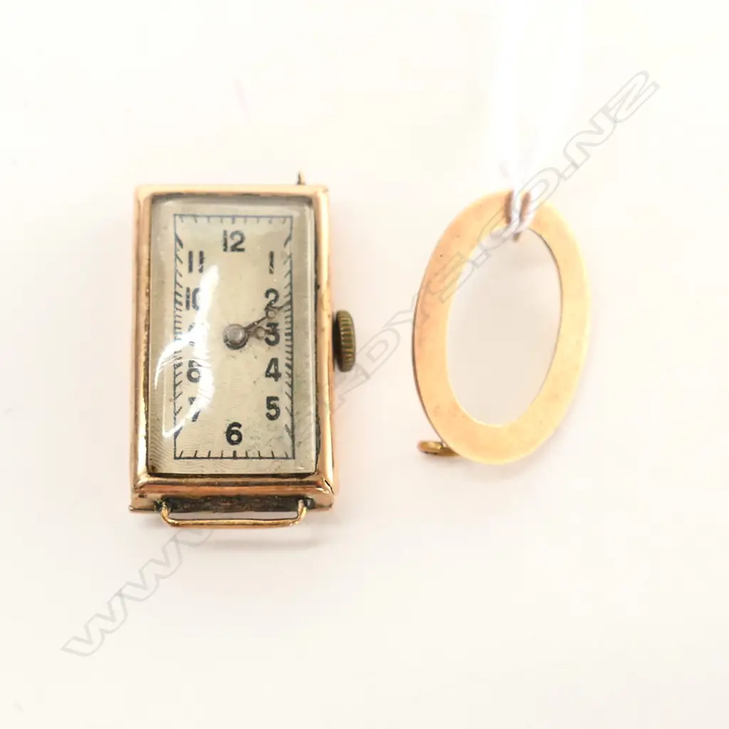 9CT GOLD WATCH CASE & 9CT GOLD BROOCH (BOTH AF) 10.46gm INCLUDING MOVEMENT Image 1++