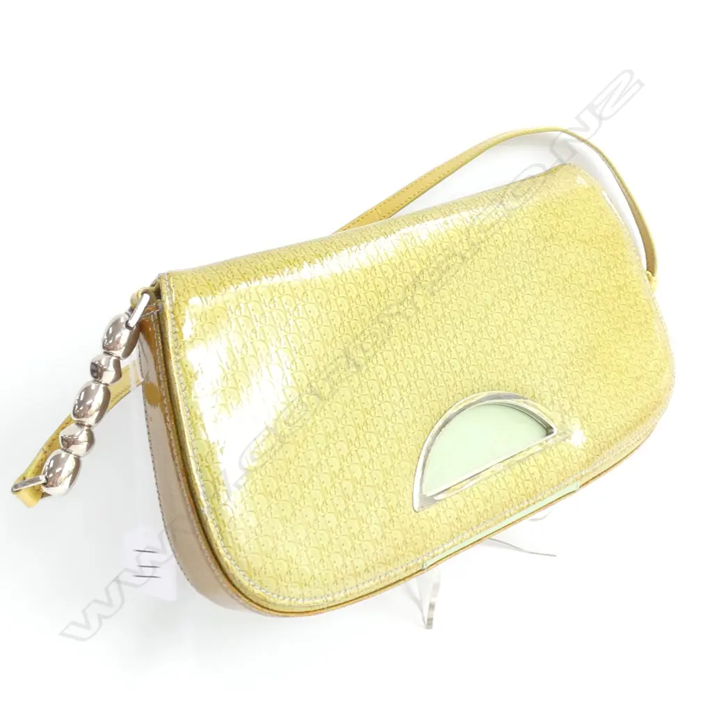 CHSITIAN DIOR BAGUETTE, LEATHER/PATENT, PURCHASED DFS GALLERIA AKL, AUHTENTICATION IN POCKET Image 1++