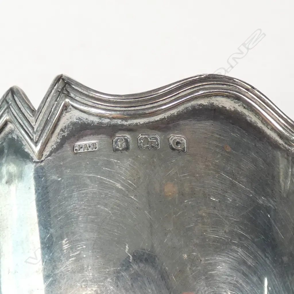 SILVER TROPHY CUP & HIPFLASK BASE ... Image 1++