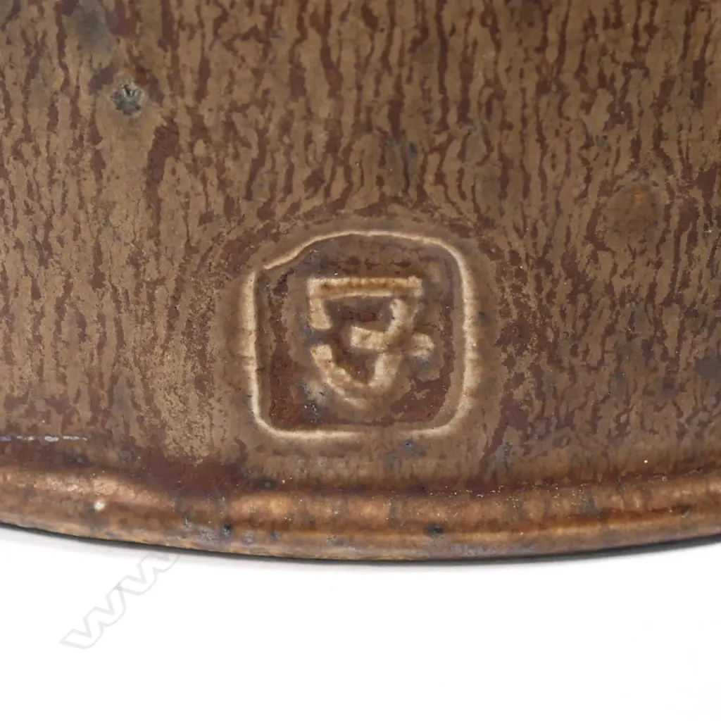 STUDIO POTTER FLAGON, WOODEN STOPPER, POTTER'S MARK, H. 290MM Image 1++