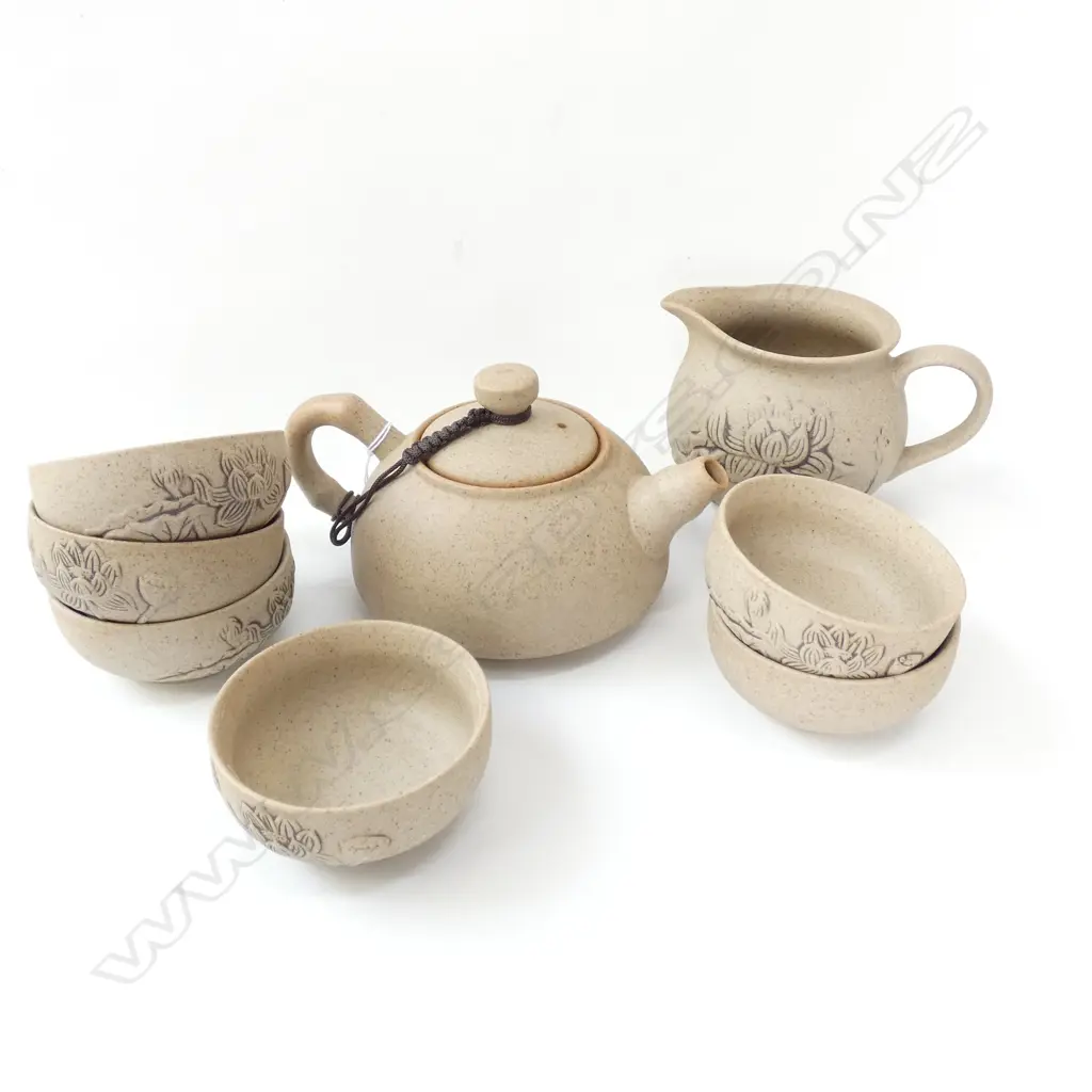 8 PCE STONEWARE ORIENTAL TEA SET Image 1++