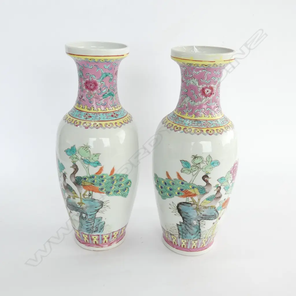 PR FAMILLE ROSE VASES H. 315MM Image 1++