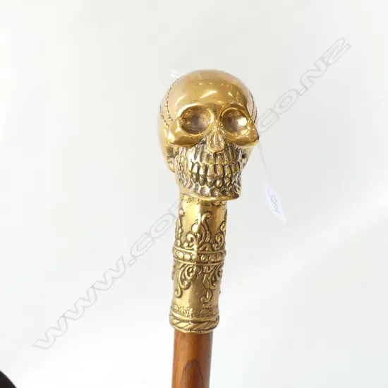 SKULL WALKING STICK L. 1040MM L