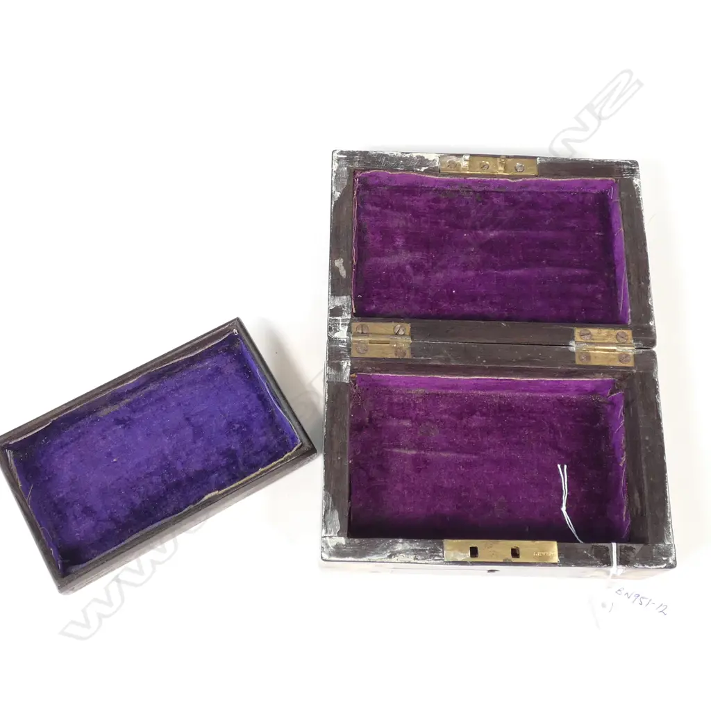 EARLY 19THC SMALL MAHOG & BRASS BOX... Image 1++