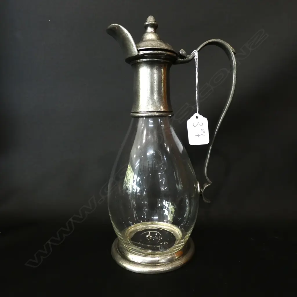 AN ANTIQUE  PEWTER JUG H. 300MM Image 1++