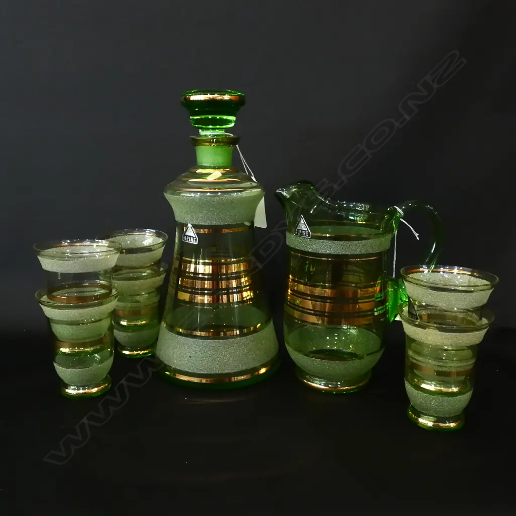 ALPINE DECANTER & 6 GLASSES  Image 1++