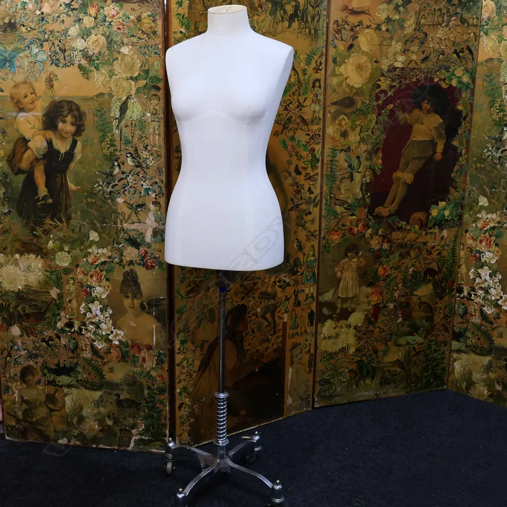 GOOD VINTAGE  'PURFEX' MANNIQUIN ON METAL STAND, H. 1460MM Image 1++