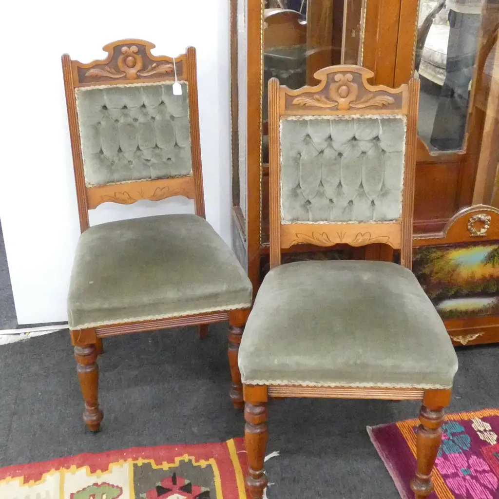 TWO KAURI CHAIRS Image 1++