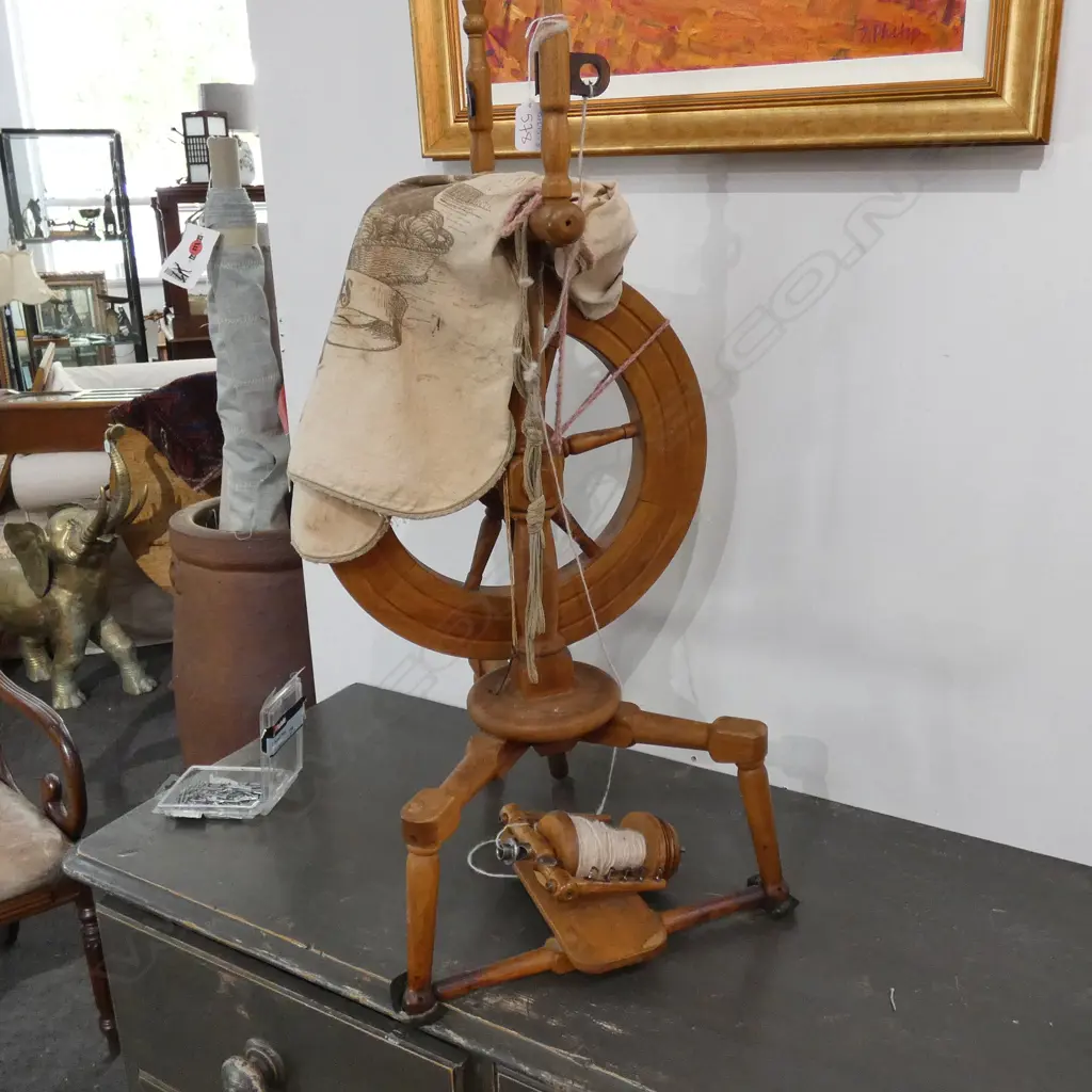 SPINNING WHEEL Image 1++