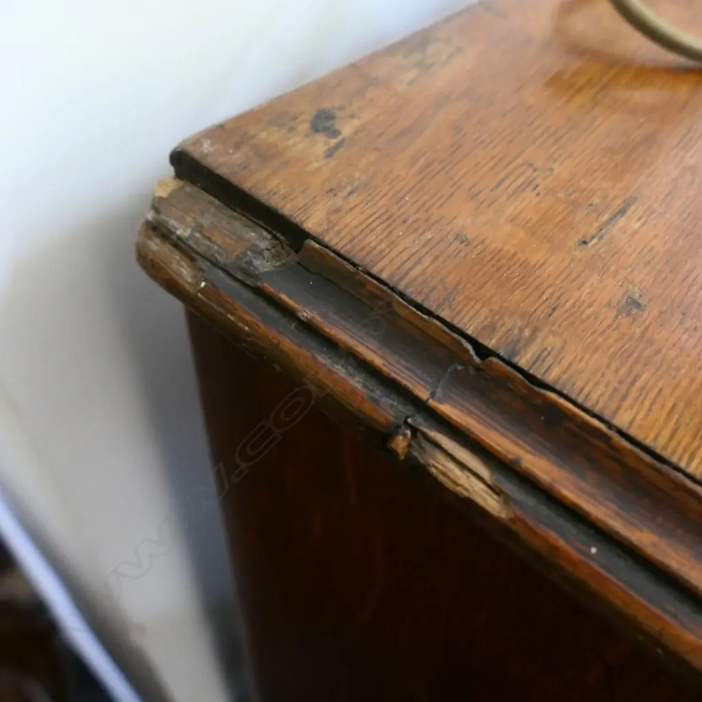 GEORGE III OAK CHEST OF DRAWERS (ONE LEG AF) 1075MM W Image 1++