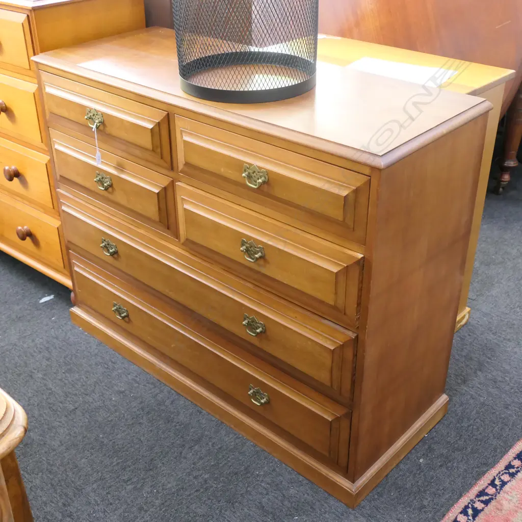 6 DRAWER RIMU COLONIAL STYLE CHEST OF DRAWERS L 1200 MM Image 1++