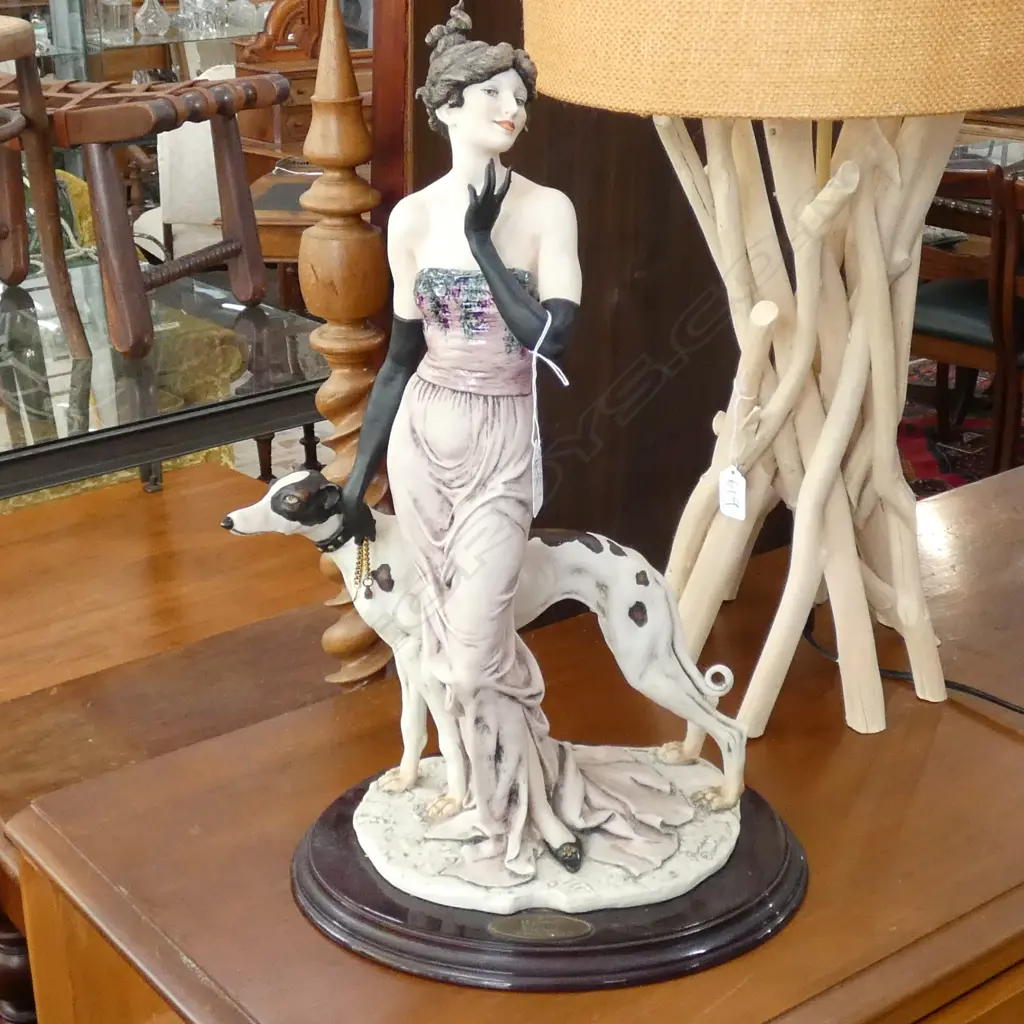 GIUSEPPE ARMANI  FLORENCE 'CHARME' FIGURINE Image 1++