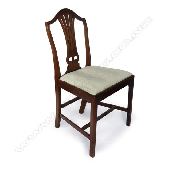 HEPPLEWHITE SYLE CHAIR H. 950MM 