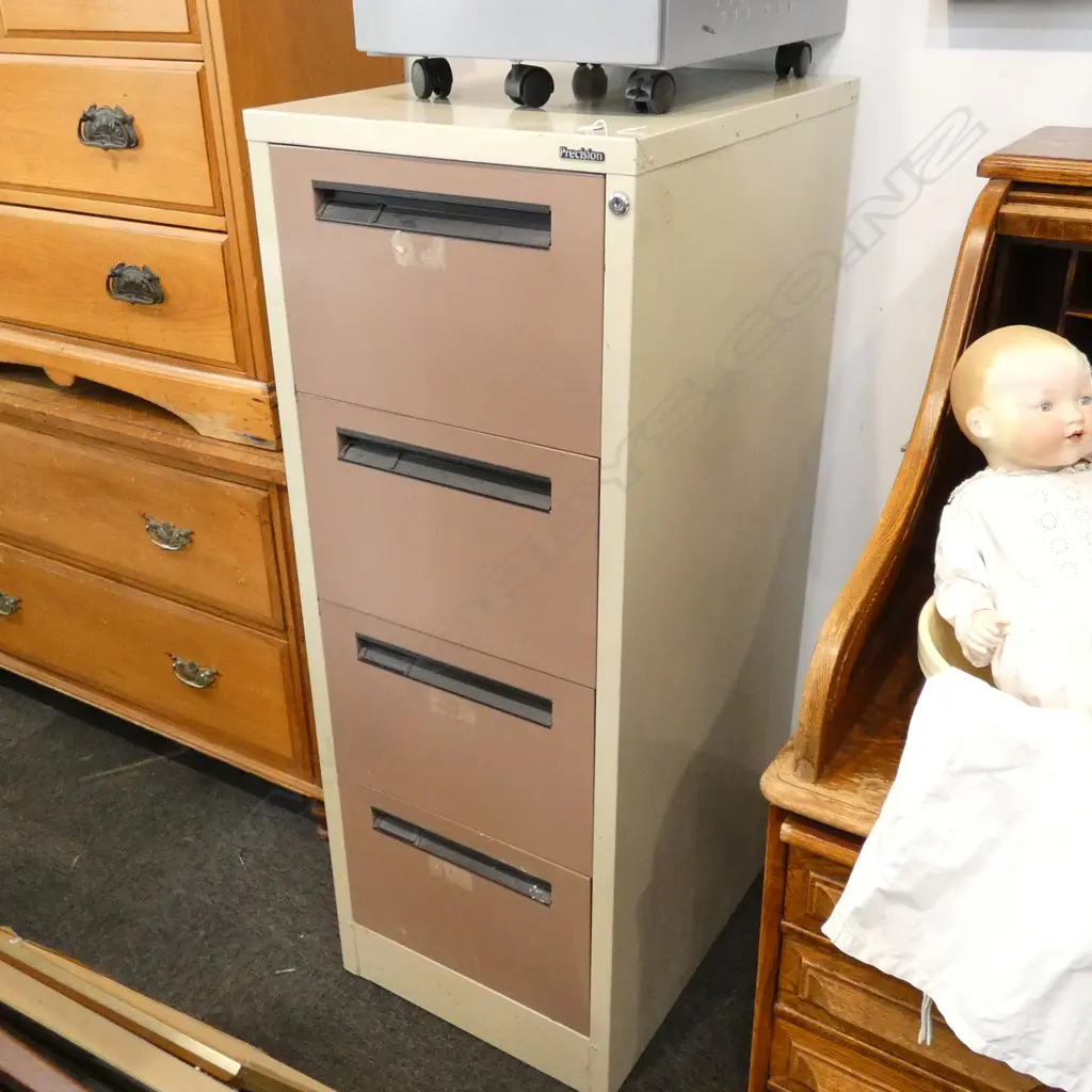 METAL FILING CABINET 640 X 495 X 1320MM  Image 1++