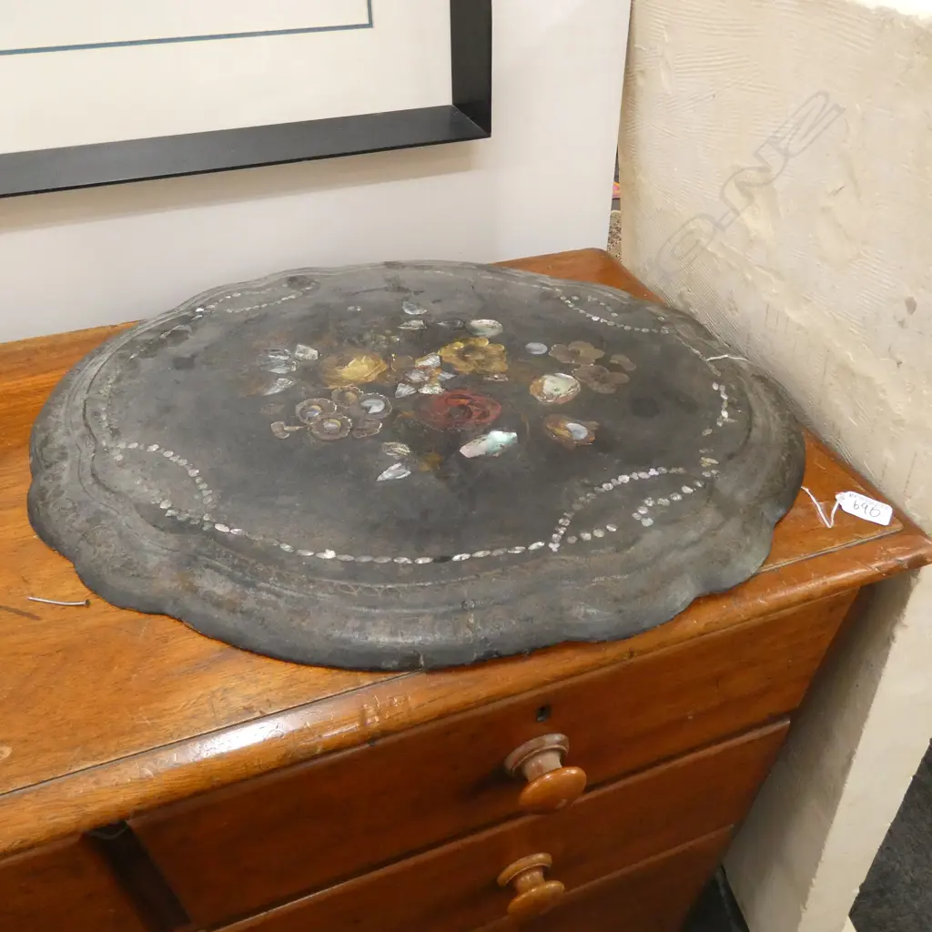 VICTORIAN MOP INLAY TABLE AF 615MM L Image 1++