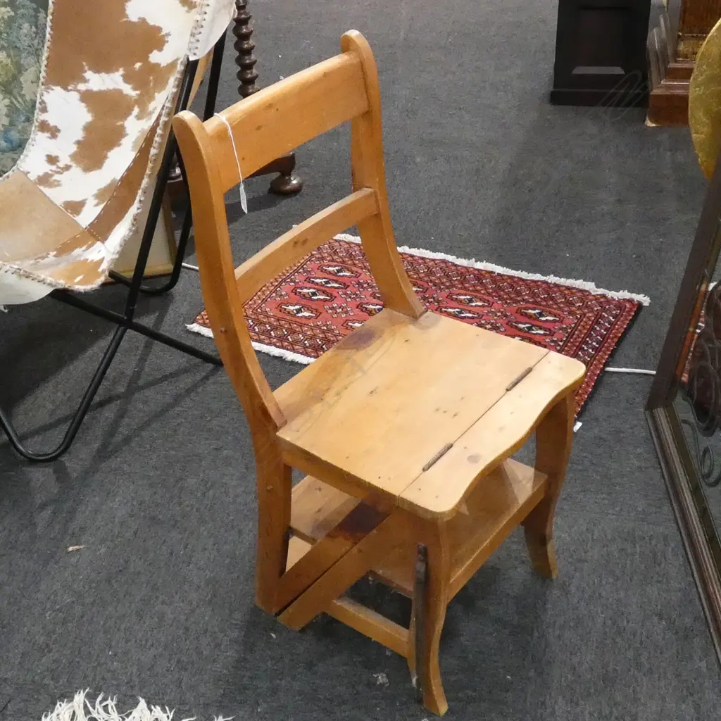 LIBRARY CHAIR 400MM W  Image 1++
