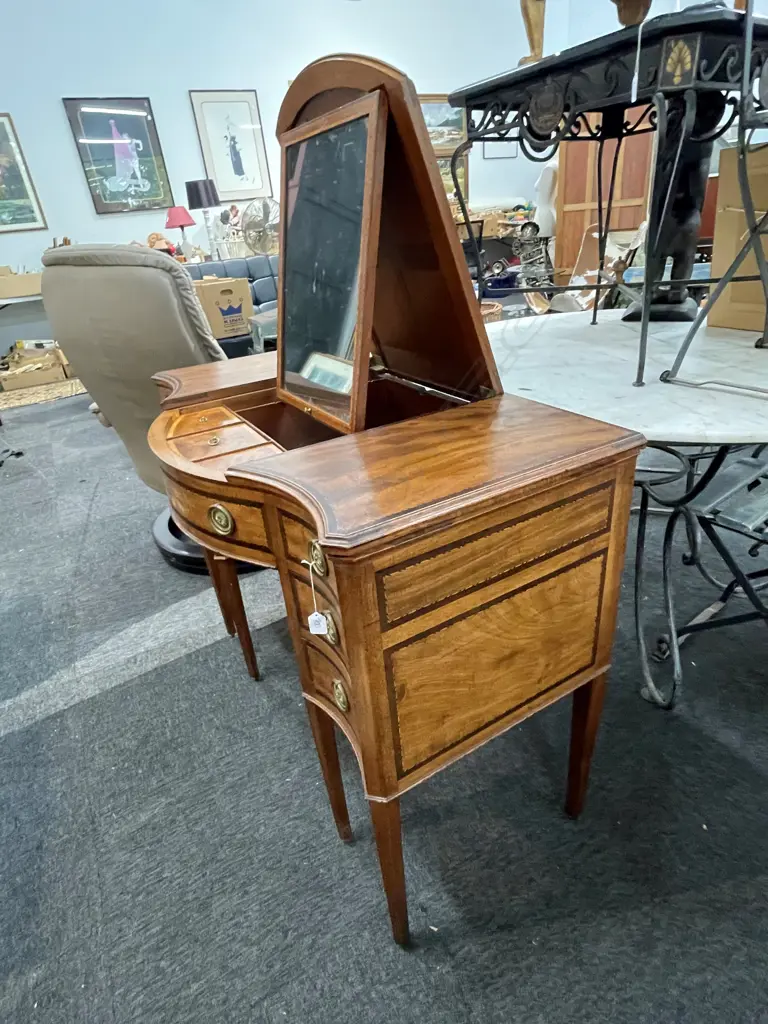SHERATON REVIVAL INLAY DRESSING TABLE 1010MM W 800MM H  Image 1++