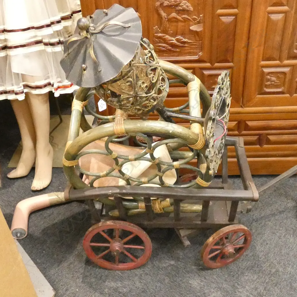 HIGH CHAIR/CART/WINE RACK+ LIGHT Image 1++