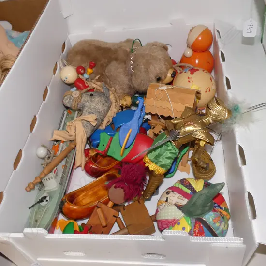 LOT ASST TOYS