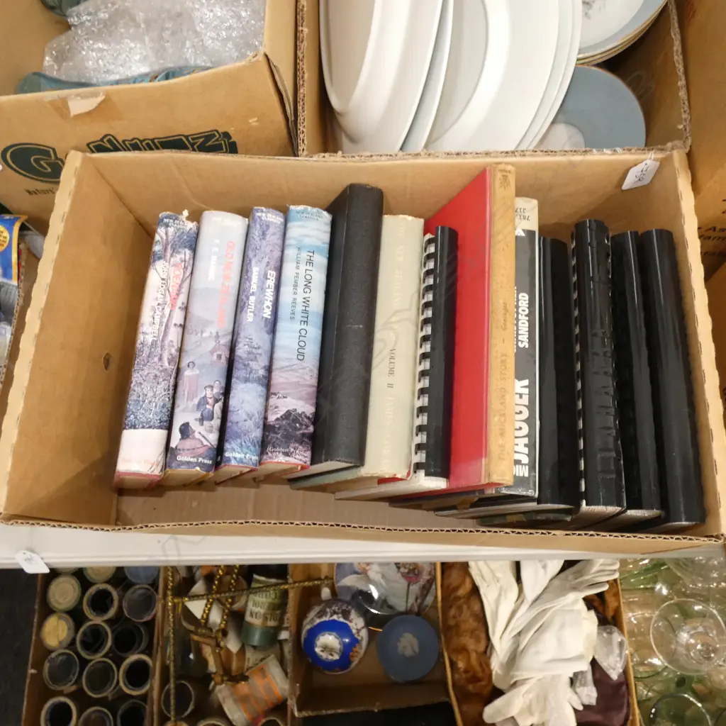 BOX LOT BOOKS NZ INTEREST Image 1++