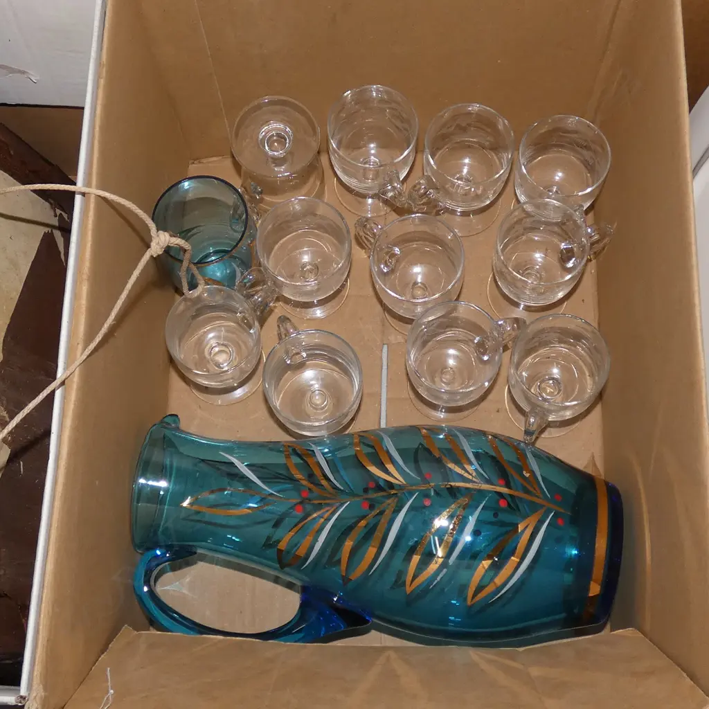 BOX OF ASST. OLD ETCHED GLASS & BLUE PAINTED JUG Image 1++