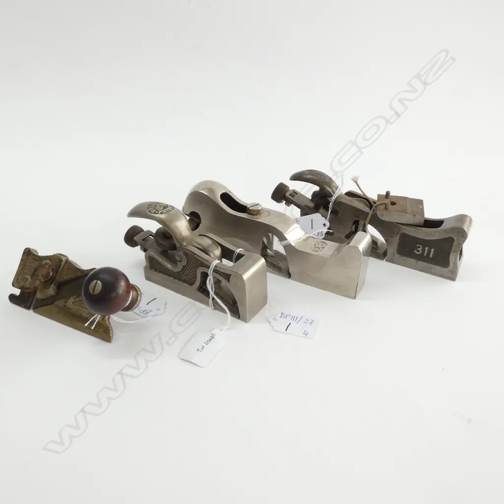 3 ALL METAL PLANES PLUS SIDE REBATE; STANLEY RABBIT, PRESTON BULL NOSE, RECORD & STANLEY Image 1++