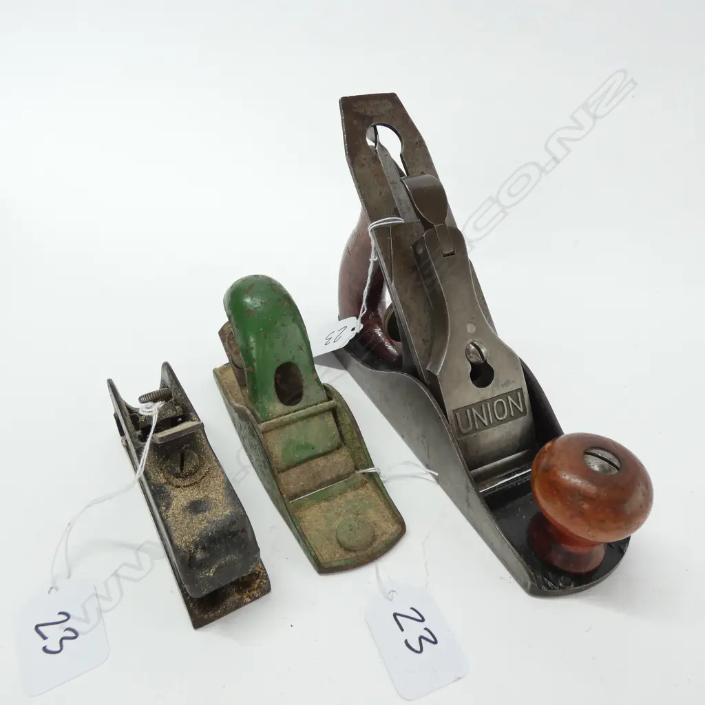 3 PLANES; UNION NO. 2 BENCH + 2 OTHERS Image 1++