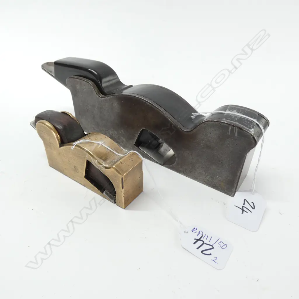 2 PLANES; BULLNOSE AND SHOULDER PLANE Image 1++
