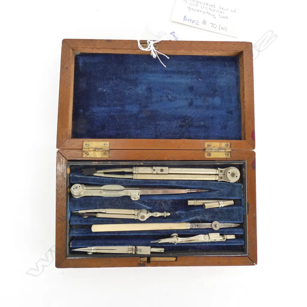 OLD VICTORIAN GEOMETRY SET      Image 1++