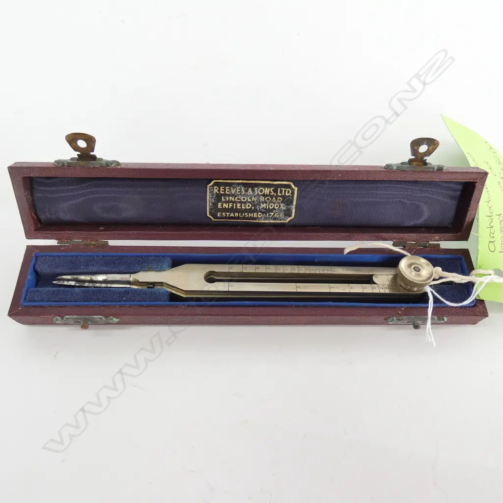 PROPORTIONAL DIVIDERS IN CASE Image 1++