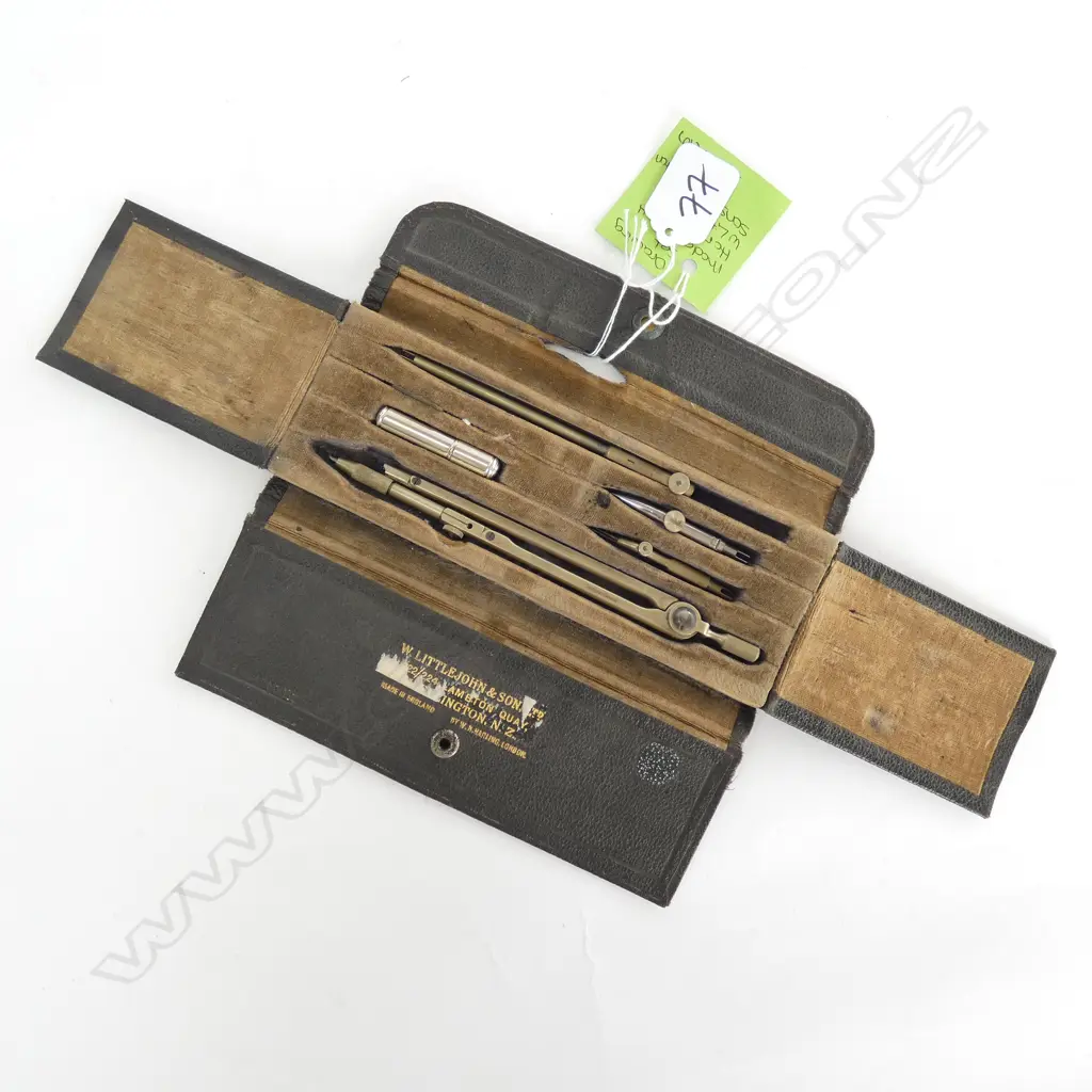 DRAWING SET BY HARLING Image 1++