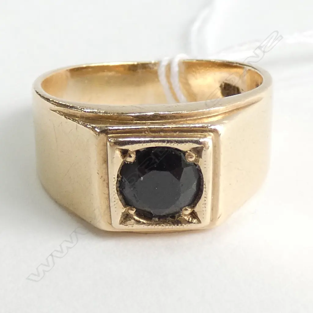 9ct GOLD VERY DARK SAPPHIRE RING 5.54gm Image 1++