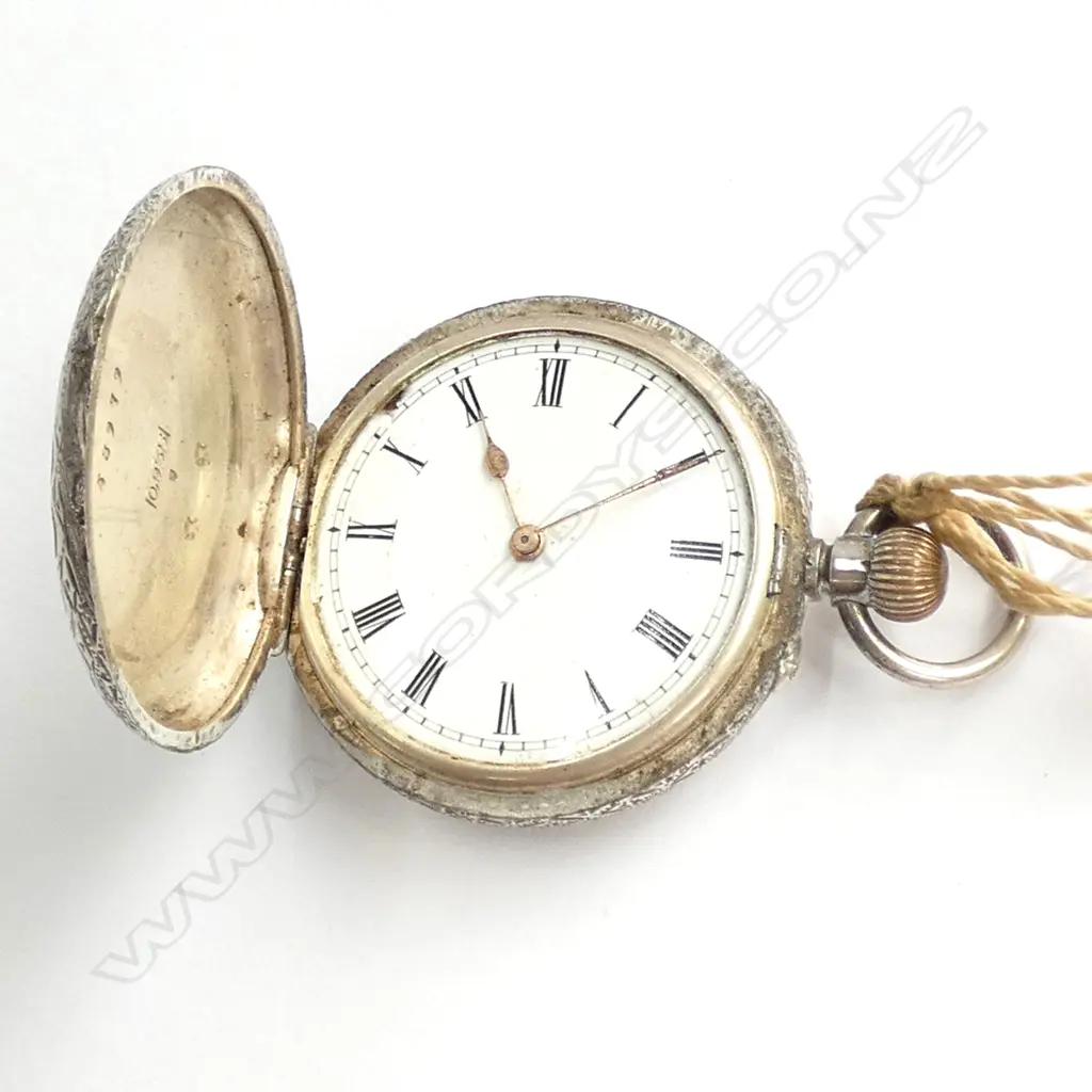 S/SILVER ENGRAVED HUNTER POCKETWATCH Image 1++